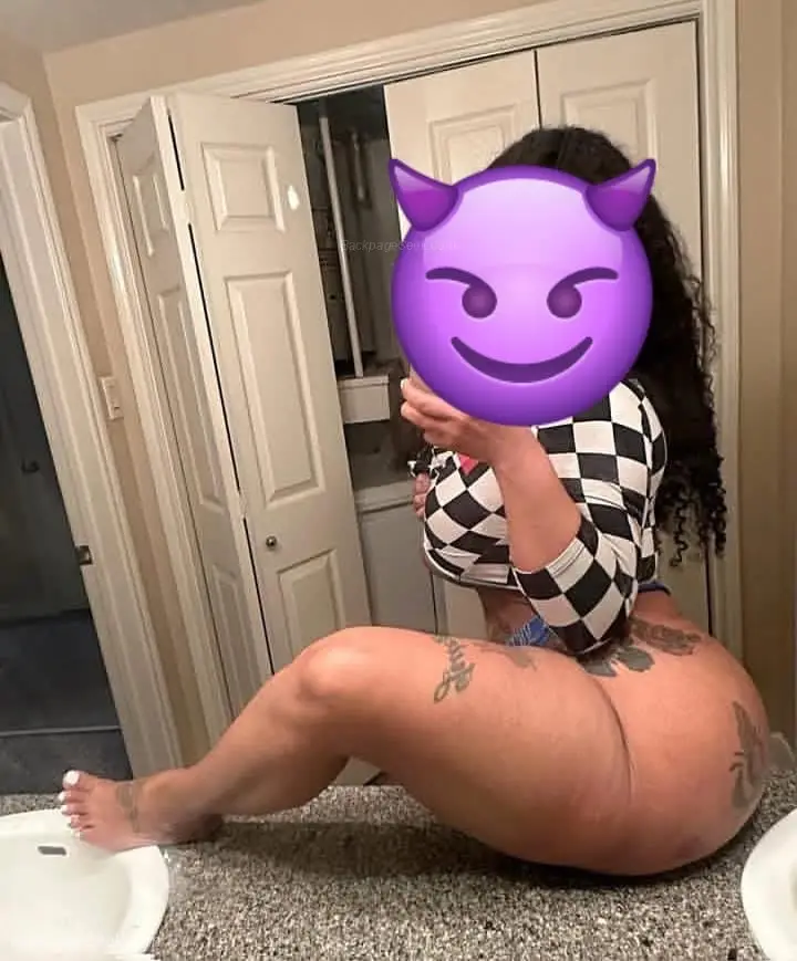 hot services extras and more come have fun and have a great... in Allentown – Women Seeking Men photo 2