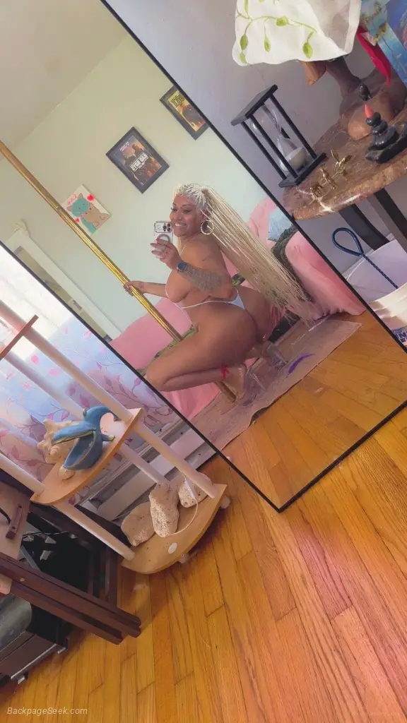 IM THE REAL DEAL AVAILBLE 1pm-11pm SATISFACTION GARENTEED in Allentown – Women Seeking Men photo 3