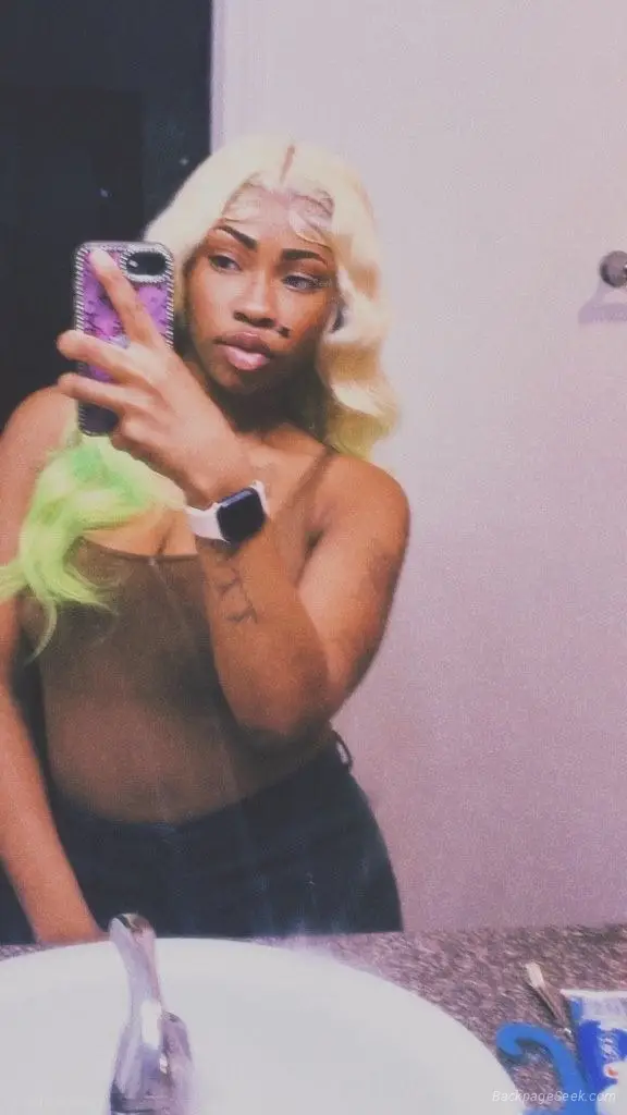 Brunette with attitude pretty smile and a personality that d... in Allentown – Women Seeking Men photo 2