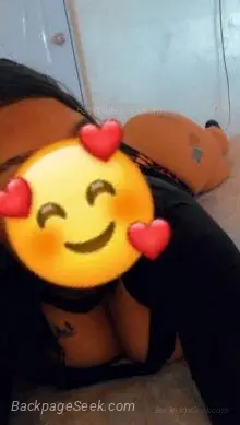 Hi, I'm a Latina girl available to fulfill all your desires. Big ass and