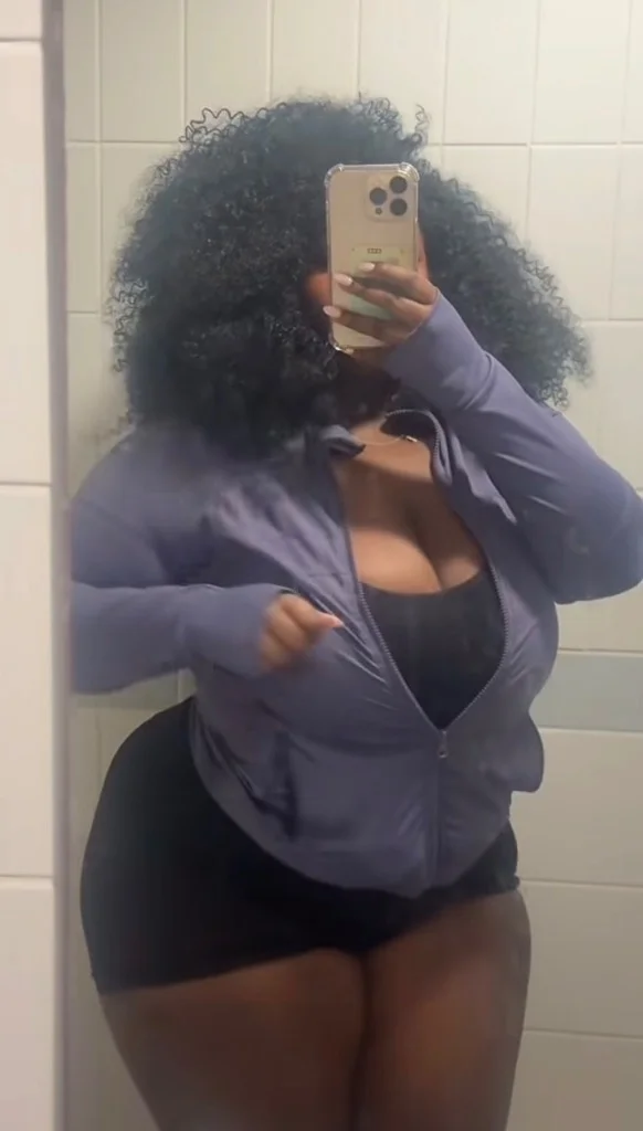 Available Now Ur Favorite Chocolate Fantasy LETS experience... in Athens – Women Seeking Men photo 2