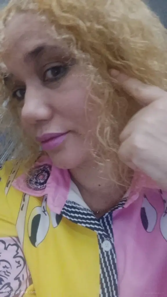 Cute fun girl ready to give you a great time available 247 in Athens – Women Seeking Men photo 2