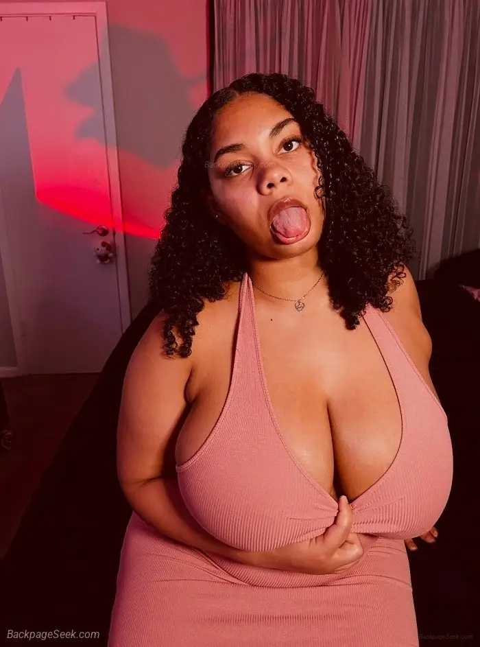 Curvy Confidence BBW Sweet Smile Bold Energy New in Town in Athens – Women Seeking Men photo 5