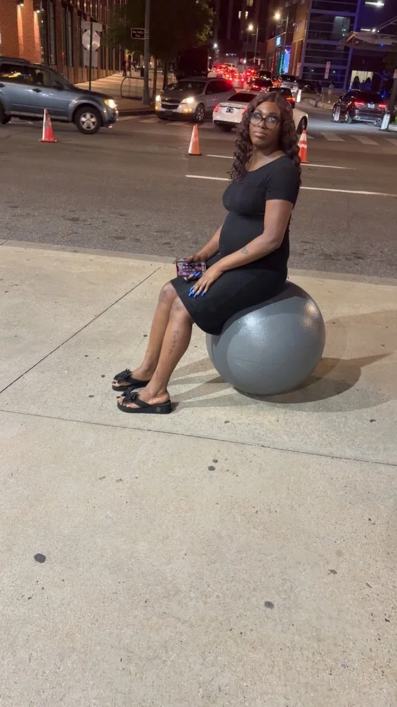 HEAD IS 25 in Atlanta – Women Seeking Men