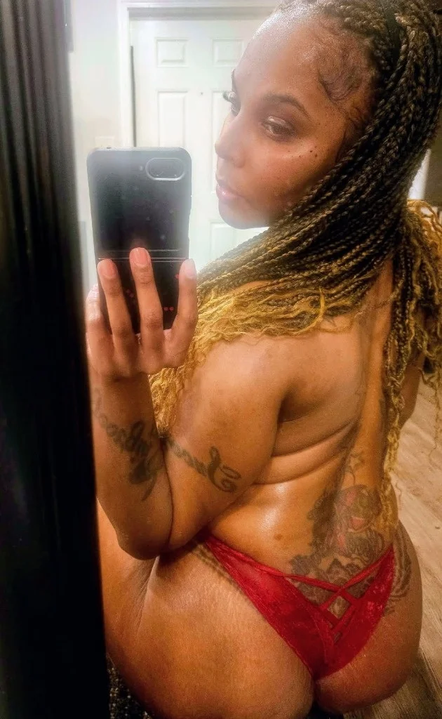 TALL STALLION in Atlanta – Women Seeking Men photo 4