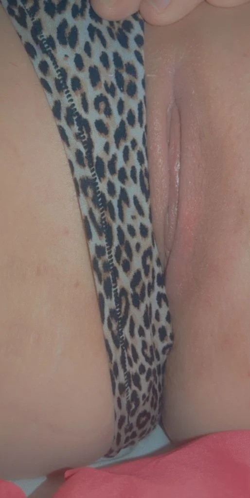 A Thick Juicy Fun Sized Cutie in Atlanta – Women Seeking Men photo 6
