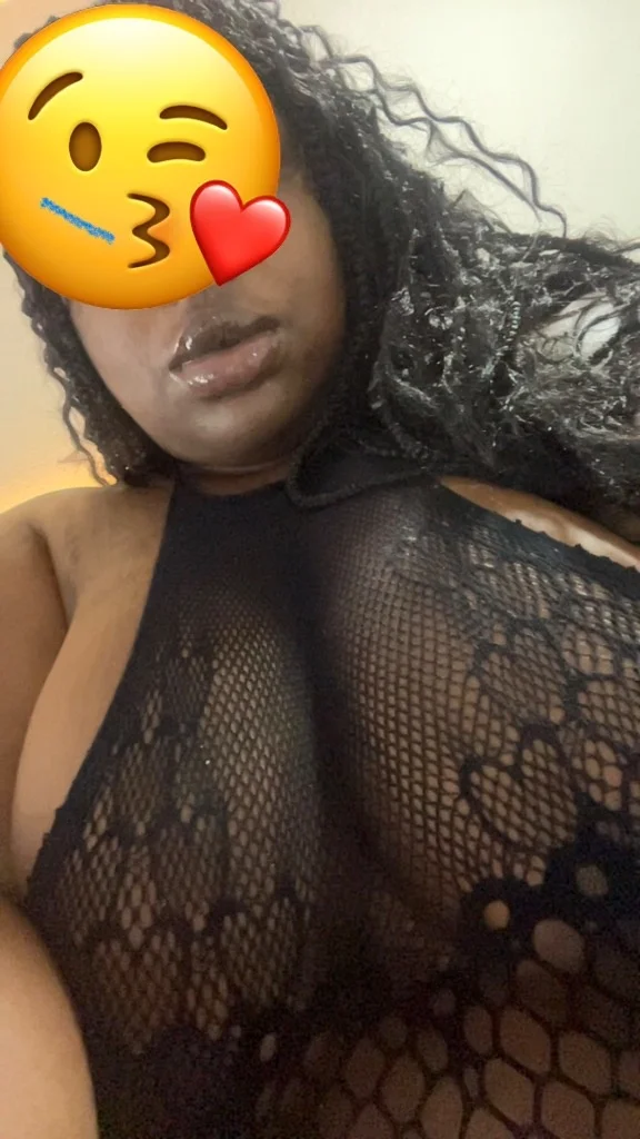 BEST THROAT WITH TIGHTER CAT I AM A BBW COME SEE ME OR I CAN... in Atlanta – Women Seeking Men photo 3