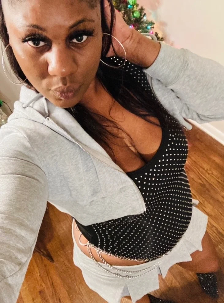 60qv backshots only Body Fresh Tall slim thick baby with the... in Atlanta – Women Seeking Men photo 4