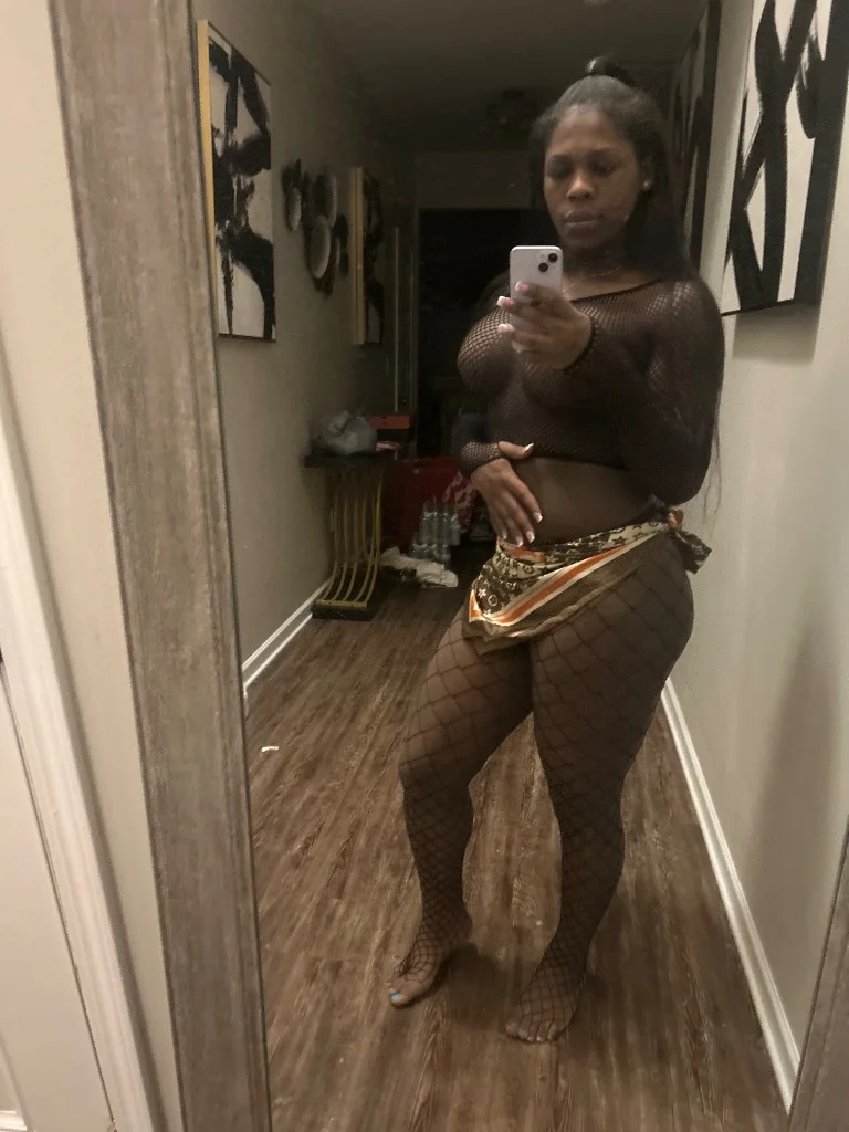 incalls and out calls in Atlanta – Women Seeking Men photo 2