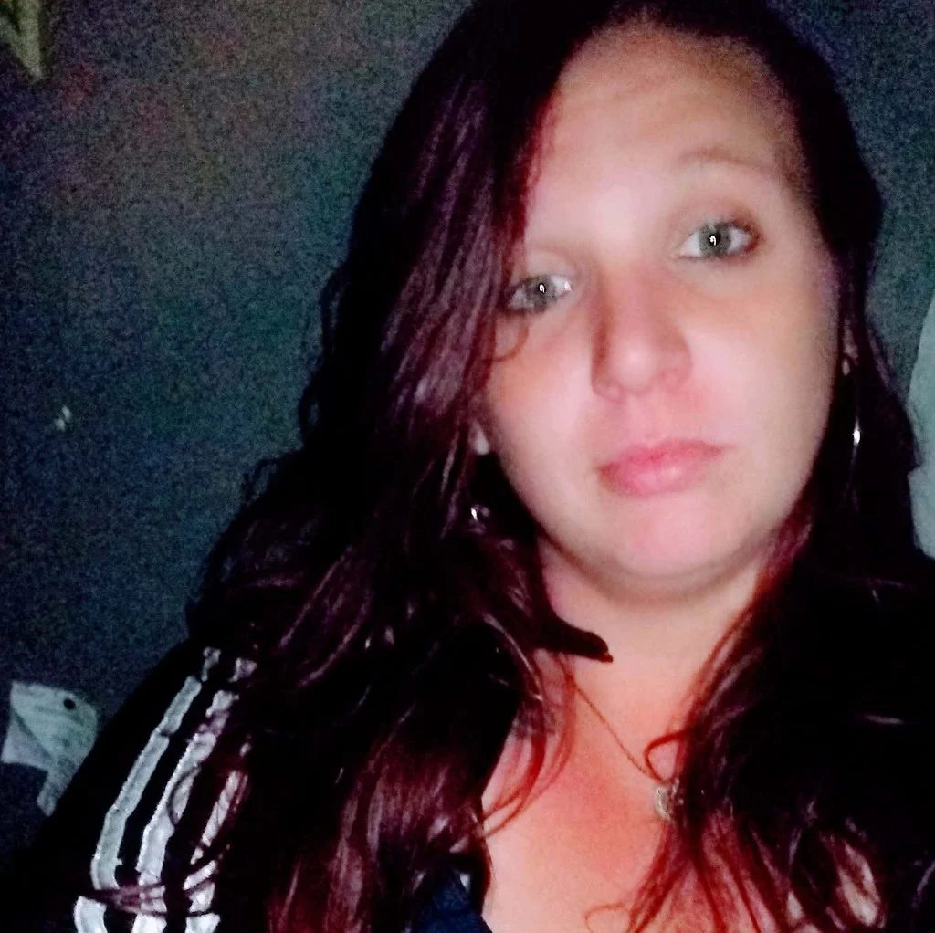 I'm a nice girl available, outgoing Southern Bombshell