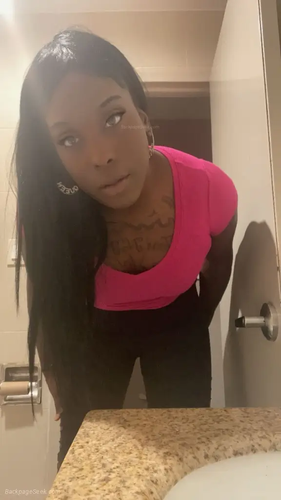 Big 12inch Shemeat Its Heavy in Atlanta – Women Seeking Men photo 3