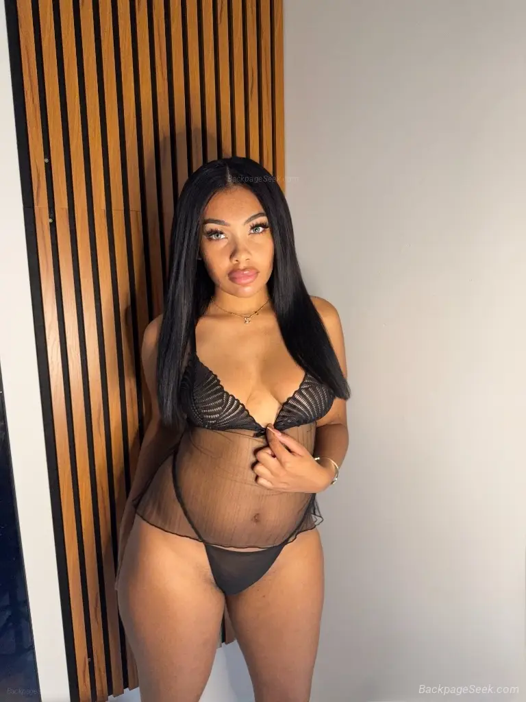 Jade Skye || PETITE N EXOTIC Available 24/7 ! A1 Hygiene