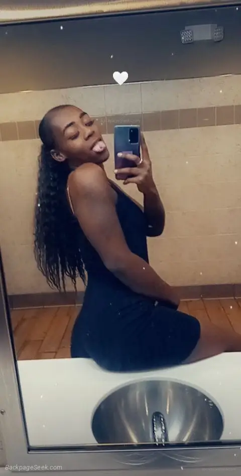 Come Take a Sip of HENNESSSYYY in Atlanta – Women Seeking Men