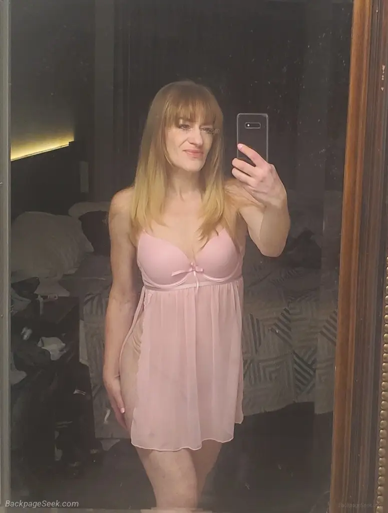 Blonde Bombshell MILF Alexis Awaiting Incalls ONLY in Atlanta – Women Seeking Men photo 6