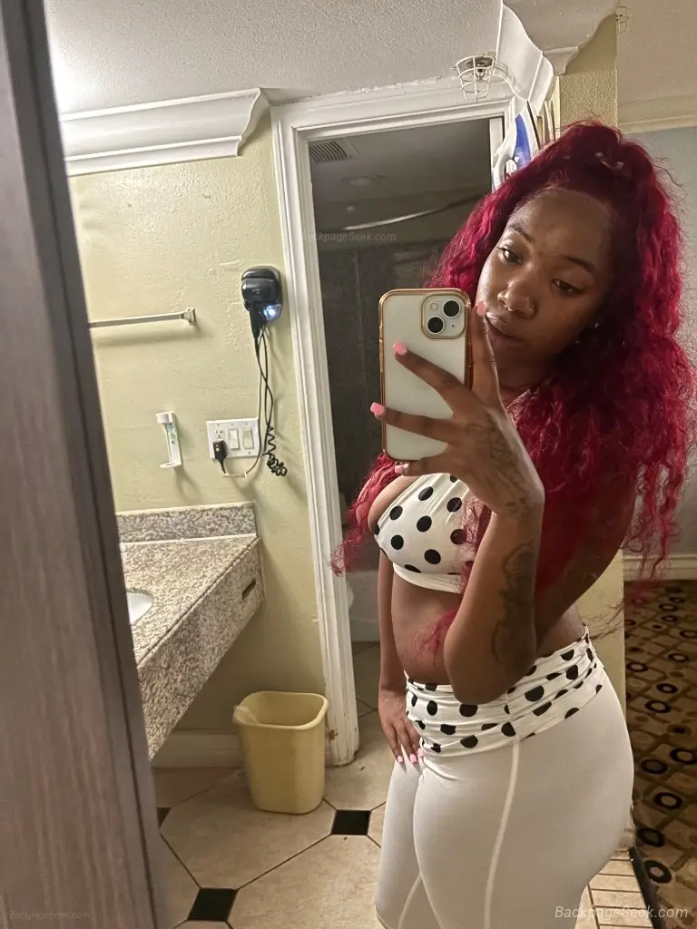 come get a taste of candy red in Atlanta – Women Seeking Men photo 2