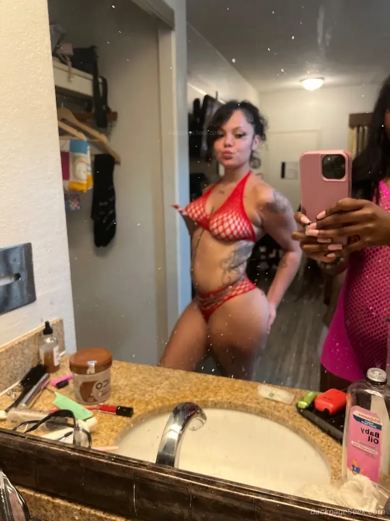 RUSSIAN SQUIRT QUEEN