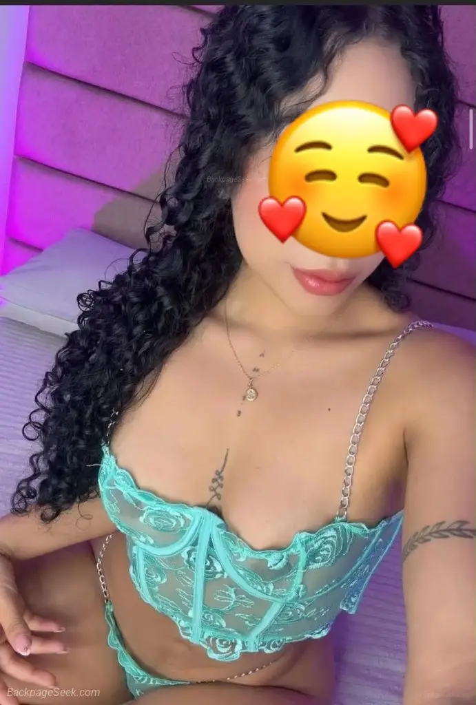 Gorgeous Latina with a sweet personalityWarm affection posit... in Atlanta – Women Seeking Men photo 4