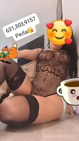 perla latina con hermoso trasero