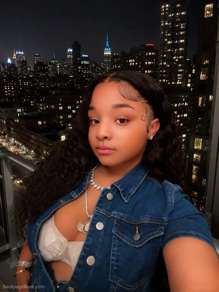 pretty lightskin available for outcall and incall in Atlanta – Women Seeking Men photo 6
