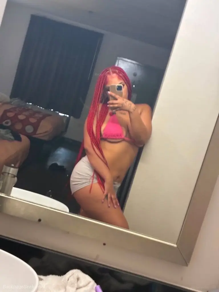 Pussy So Tight And Wet Come Bust It Open And Swim In It in Atlanta – Women Seeking Men photo 2
