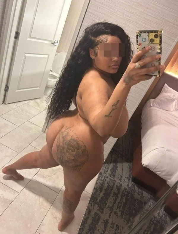 Cum Have An little Taste Of My Sugar Cookie Use WhatsApp for... in Augusta – Women Seeking Men photo 2