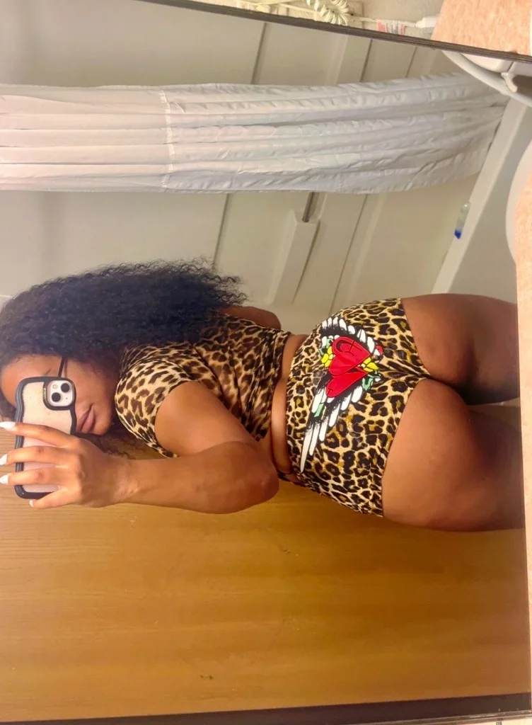 Throat GOAT BADDIE WITH A FATTY HTOWNS FINEST in Austin – Women Seeking Men photo 5