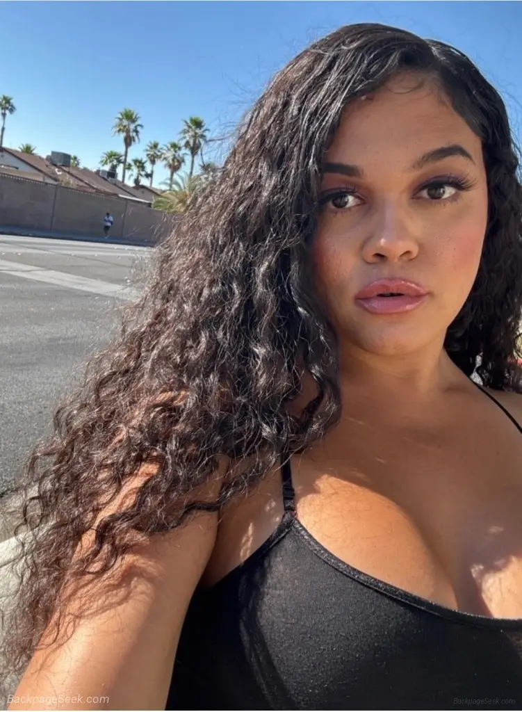 visiting your city in Austin - Women Seeking Men