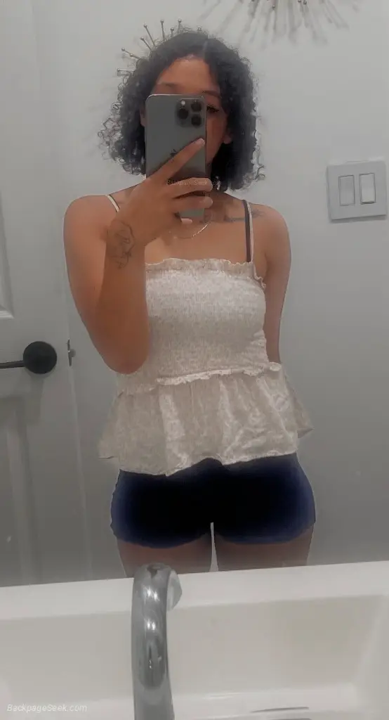 come see me before i leave townn in Austin – Women Seeking Men photo 6