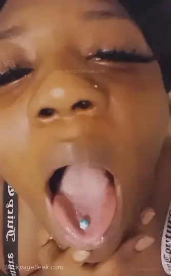 TIGHTIEST GRIPPING PUSSY IN THE CITY