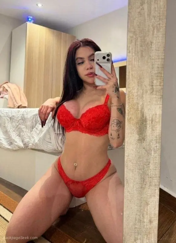 SEXY LATINA LLEGA TU ZONA DISPONIBLE 24\7 CALIENTE