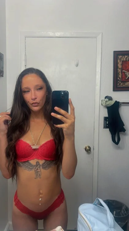 Experience An Unforgettable Moment With A PornStar in Bakersfield – Women Seeking Men photo 3
