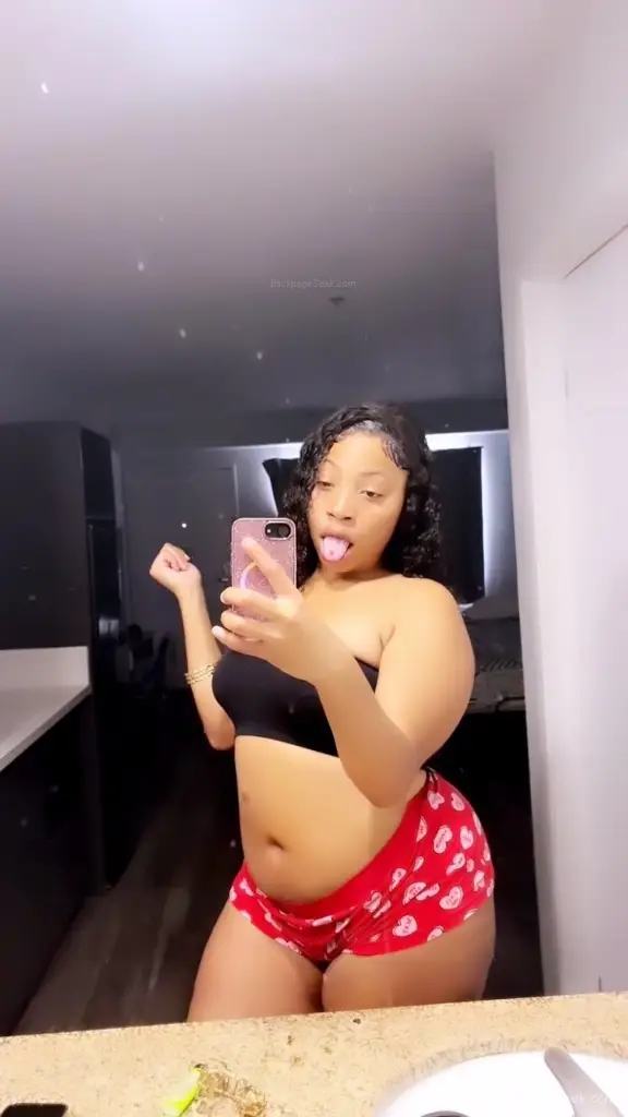 INCALLS Available Best Throat Always clean Ass real move lik... in Bakersfield – Women Seeking Men photo 2