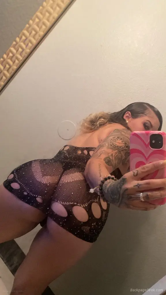Fun Sized Hottie Super Wet Amazing Service Call me