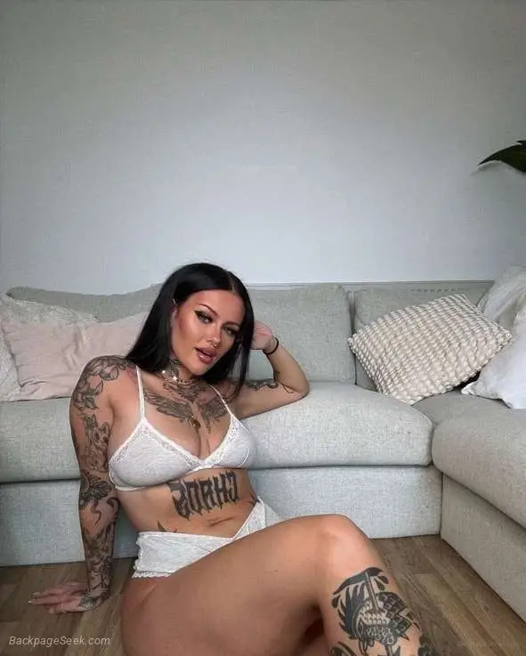 My main Concern is Making Your Fantasy Come True Come Play W... in Bakersfield – Women Seeking Men photo 3