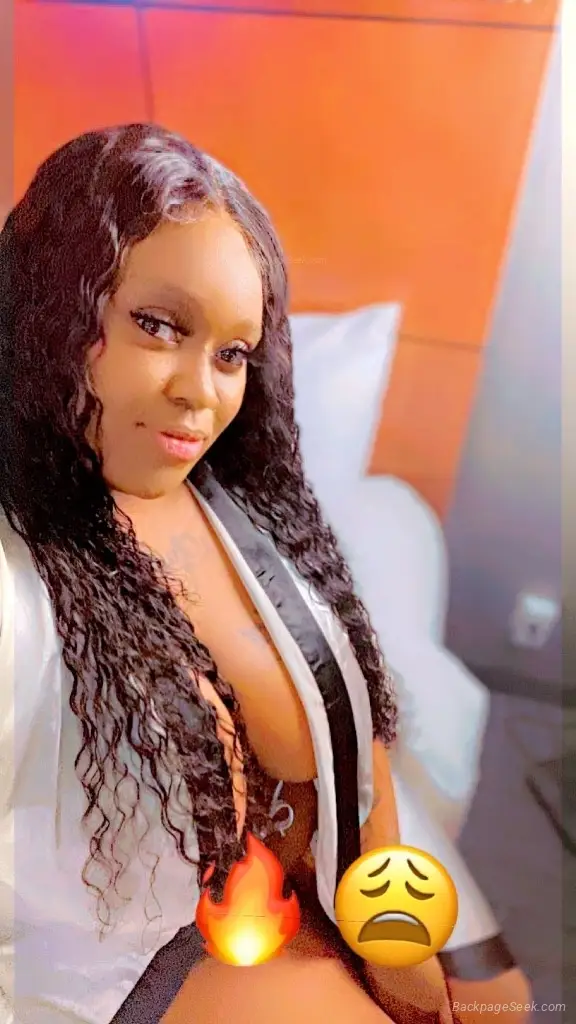 incalls specials come have some fun with my sexy chocolate a... in Bakersfield – Women Seeking Men photo 3