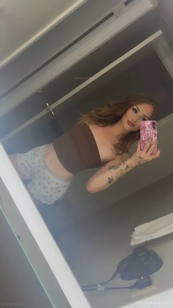 QV QUEEN i want you slim tall and super sexy white girl come in Bakersfield – Women Seeking Men photo 4