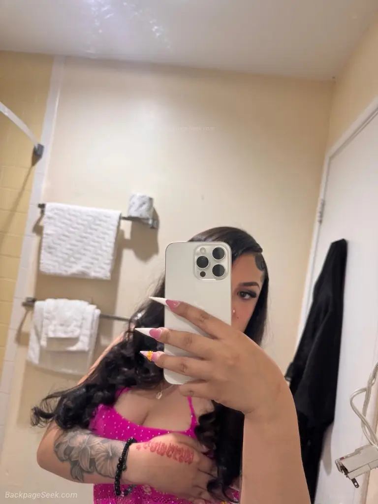 pretty foreiign doll lala outcalls carplay in Bakersfield – Women Seeking Men photo 2