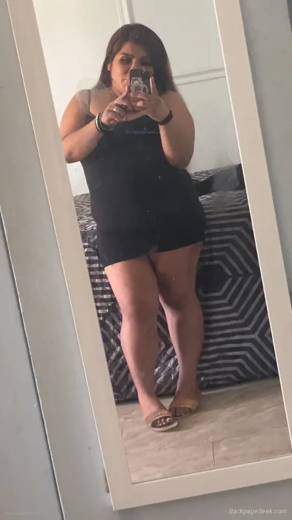 4 11 phat ass Badie tight New in Town