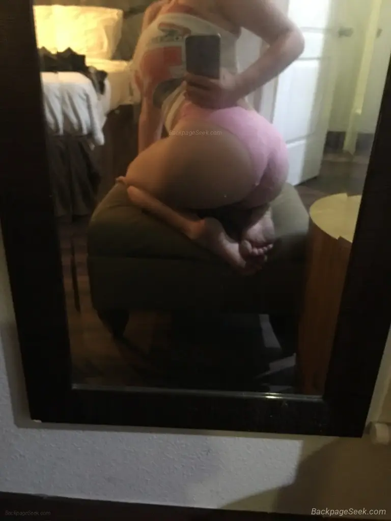 NEW IN TOWN PARTY FRIENDLY in Bakersfield – Women Seeking Men photo 4