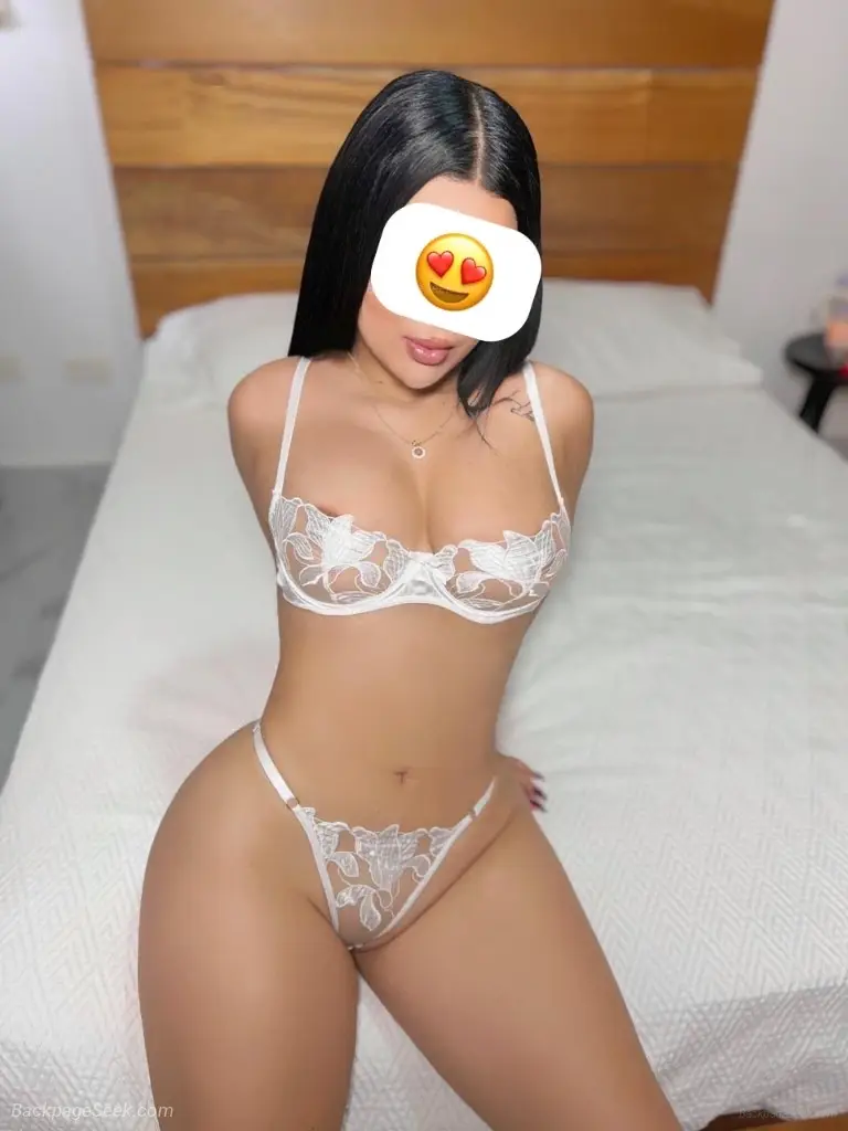 Hey new Latina girl in town don t forget to call or write yo... in Bakersfield – Women Seeking Men photo 2