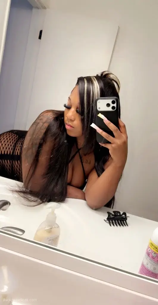 NEW IN TOWN , READY TO PLAY