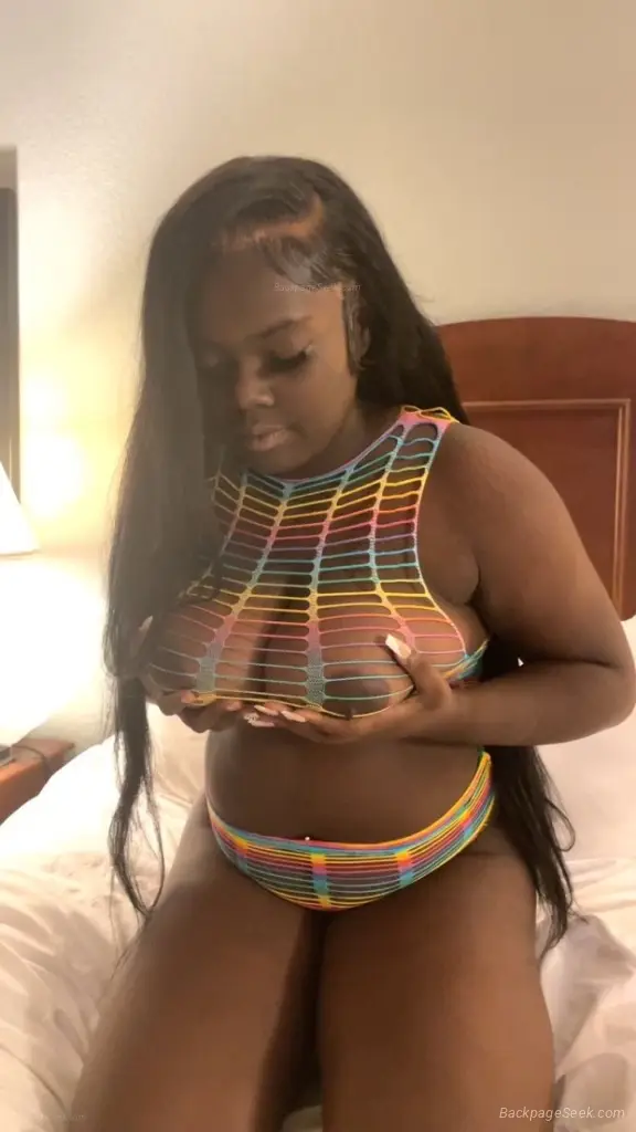 $60 head special $70qv special ASK ABOUT SPECIALS Available