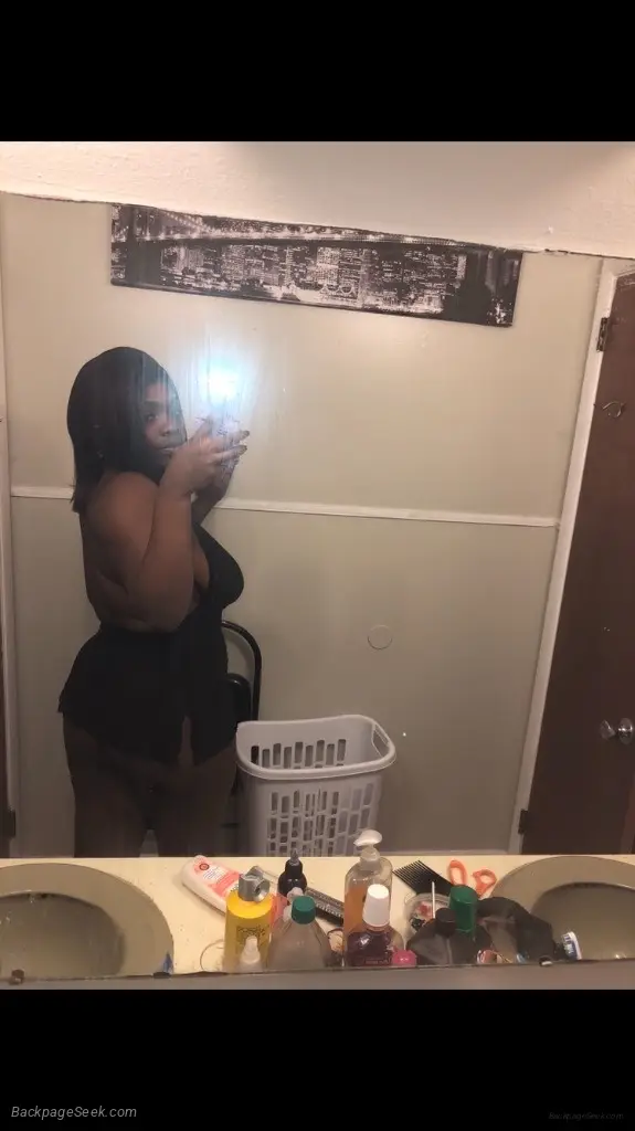 pretty soft lips thorat goat chocolate Good pussy INCALLS ON... in Birmingham – Women Seeking Men photo 4