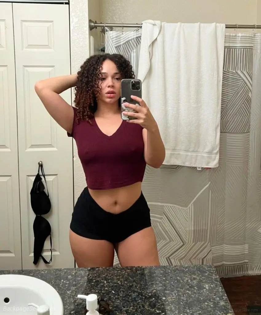 FaceTime show Available Latina hot girl, Ready For full