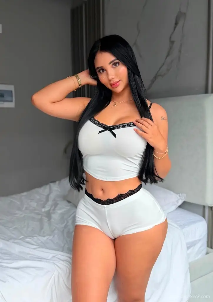 Hi I m available at my hotel and I can also come to your in Birmingham – Women Seeking Men photo 3