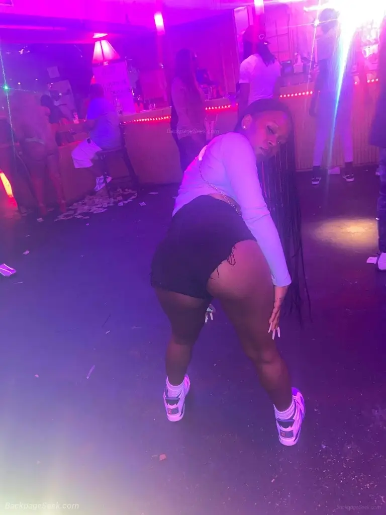 fun girl wanna have some fun call me in Birmingham – Women Seeking Men photo 5