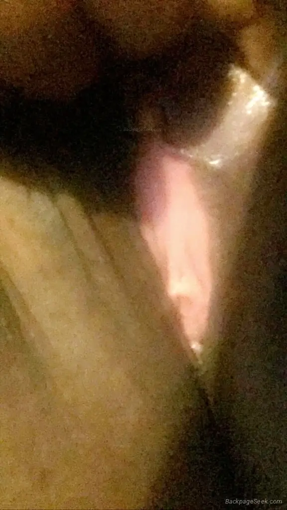 Big Fine Yella BBW Doing head n QV specials all week 5 Pussy N