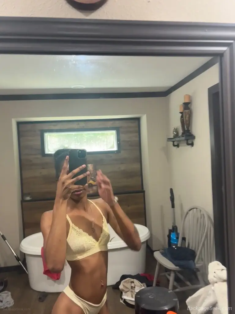 Hi daddy come see skinny for a good time promise you ll enjo... in Birmingham – Women Seeking Men photo 3