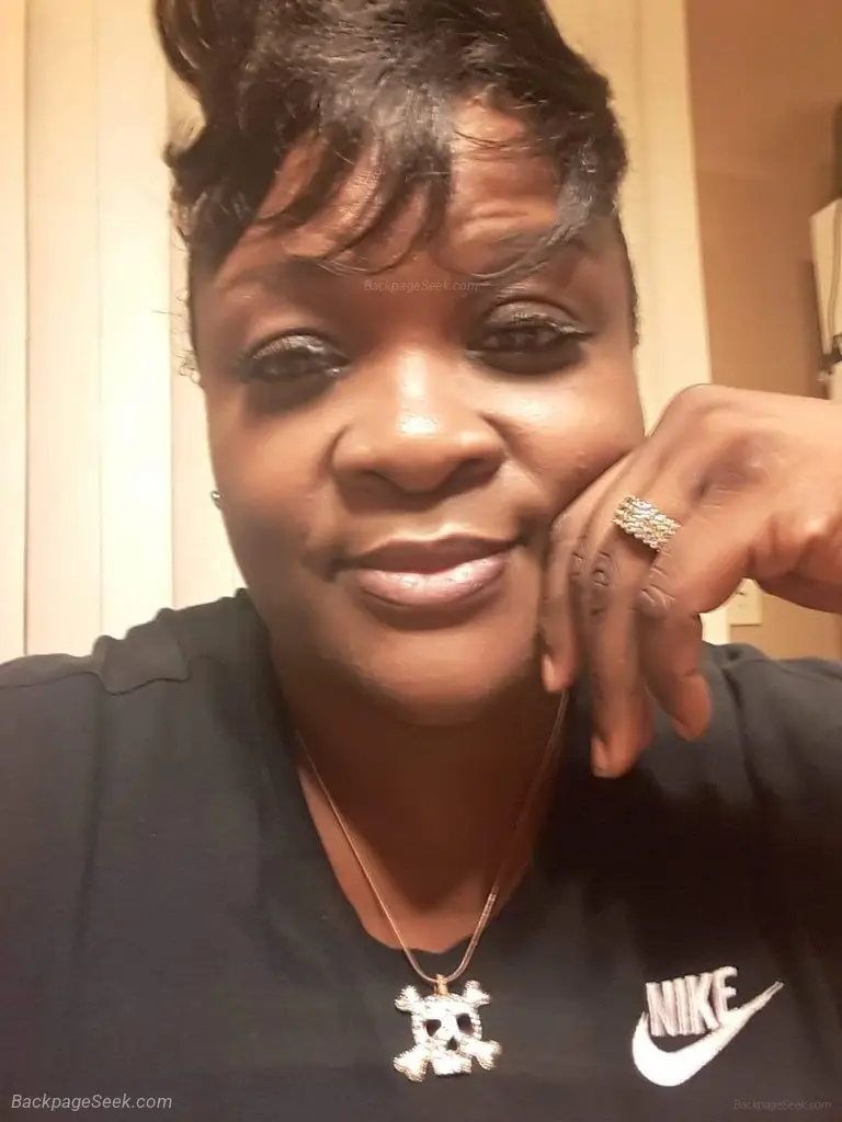 noce cool person looking ADULTS only in Birmingham – Women Seeking Men photo 5