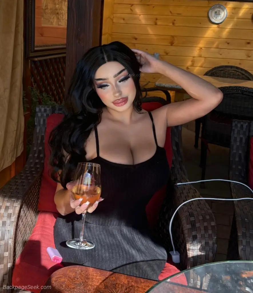Arabian Barbie in your city busty bubbly and magical come se... in Boise – Women Seeking Men photo 3